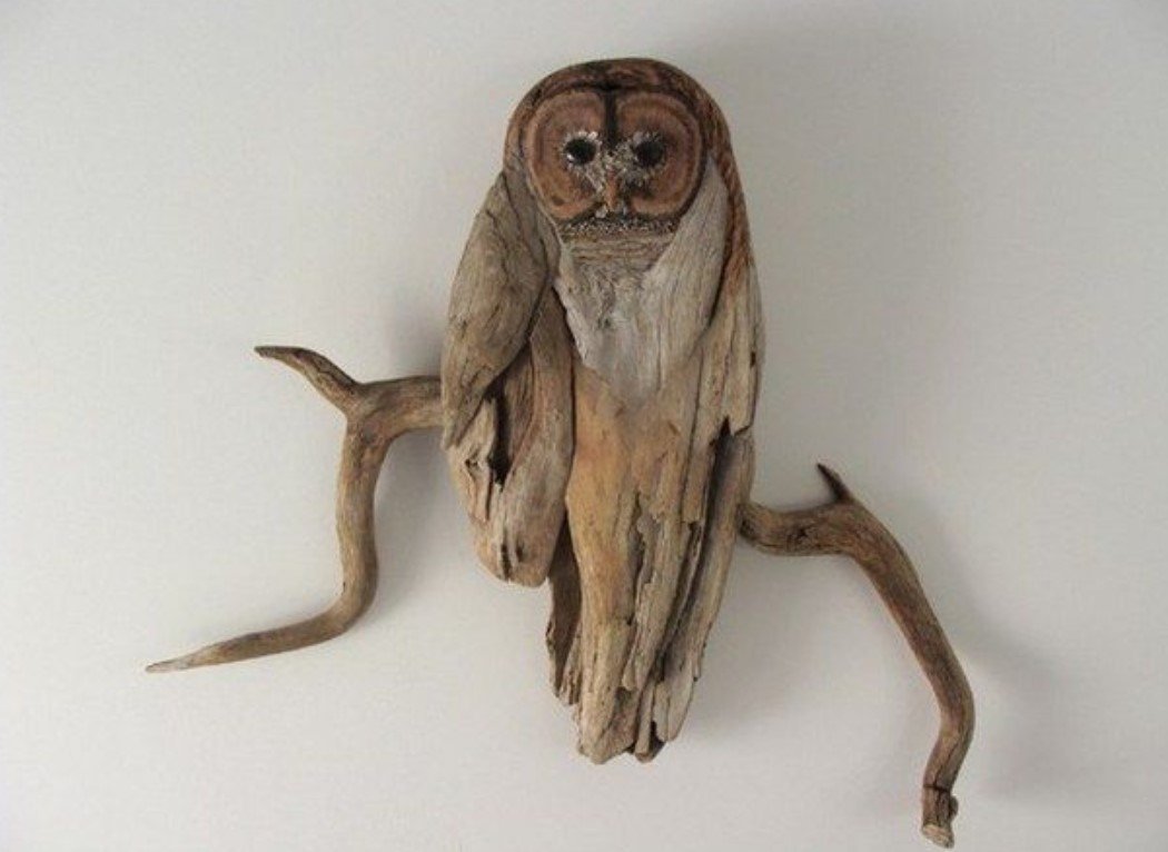 Фигурки из коряг