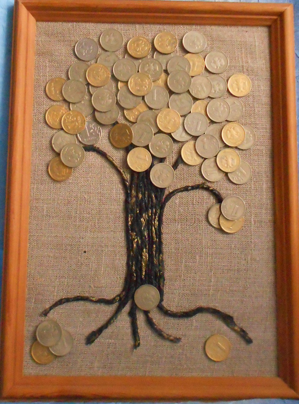 Поделки из монет дерево