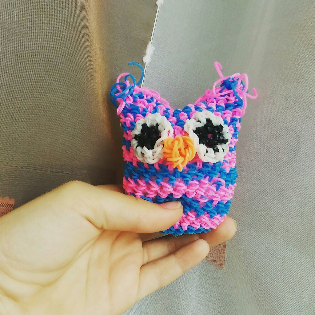 Сова из резиночек