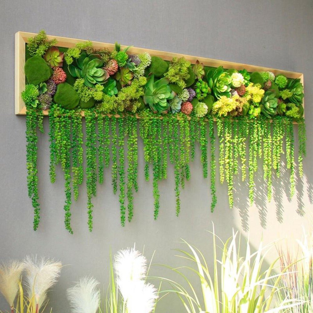 Панно из искусственной зелени