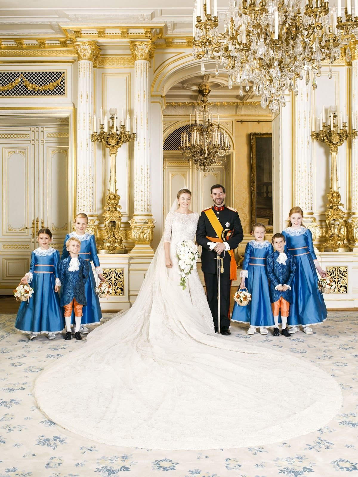 Свадебные платья королевской семьи