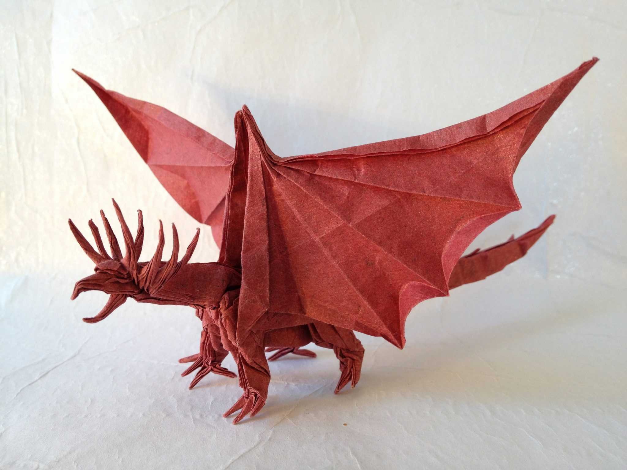 Дракон из гофрированной бумаги. Оригами Джо Накашима дракон. Дракон Корри оригами. Оригами летающий дракон. Дракон из картона.