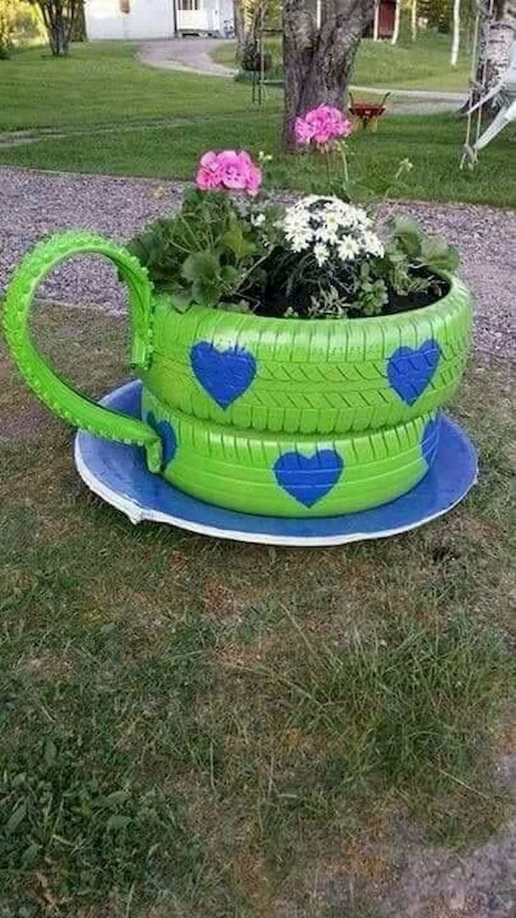 Клумба из шин
