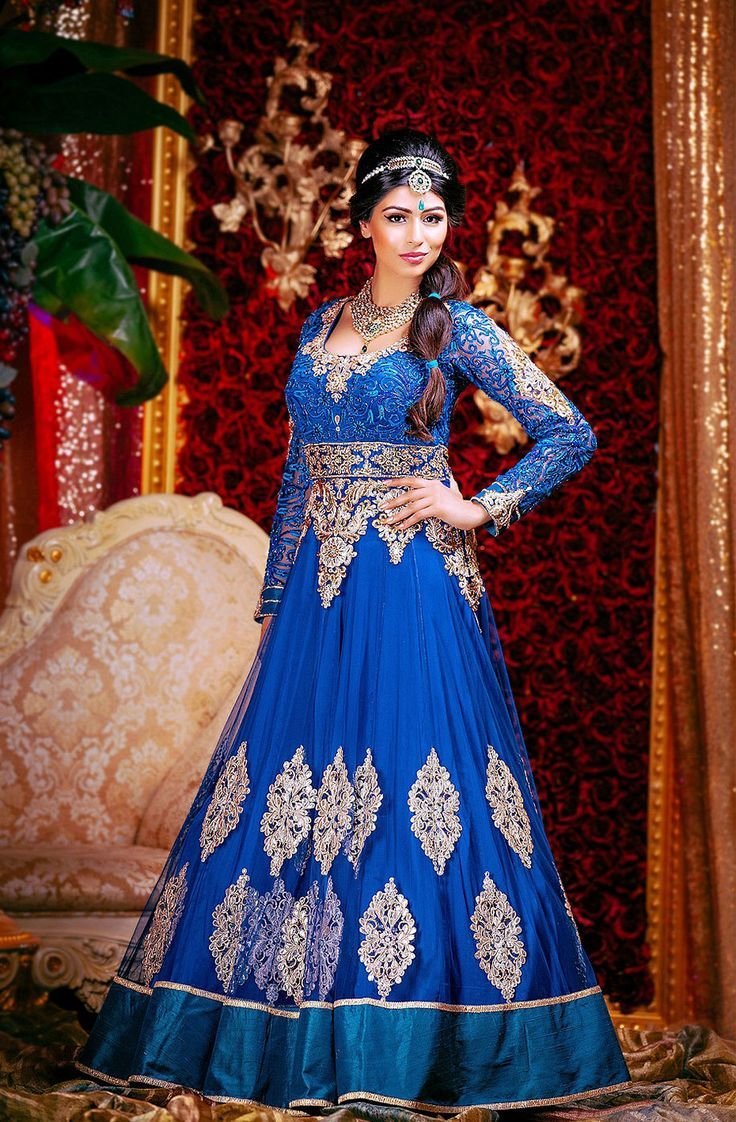 Национальное узбекское свадебное платье