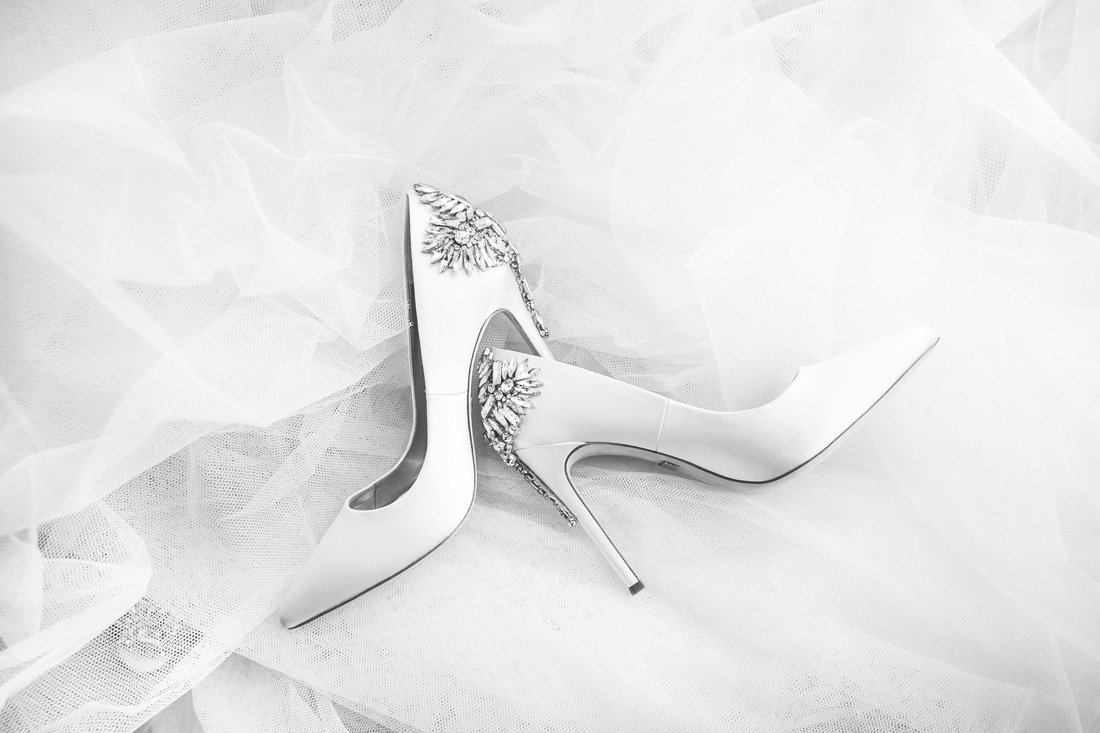 Свадебные туфли с лентами