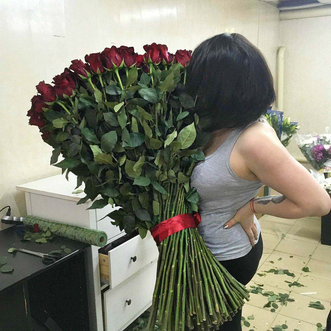 Букет 101 роза 90см