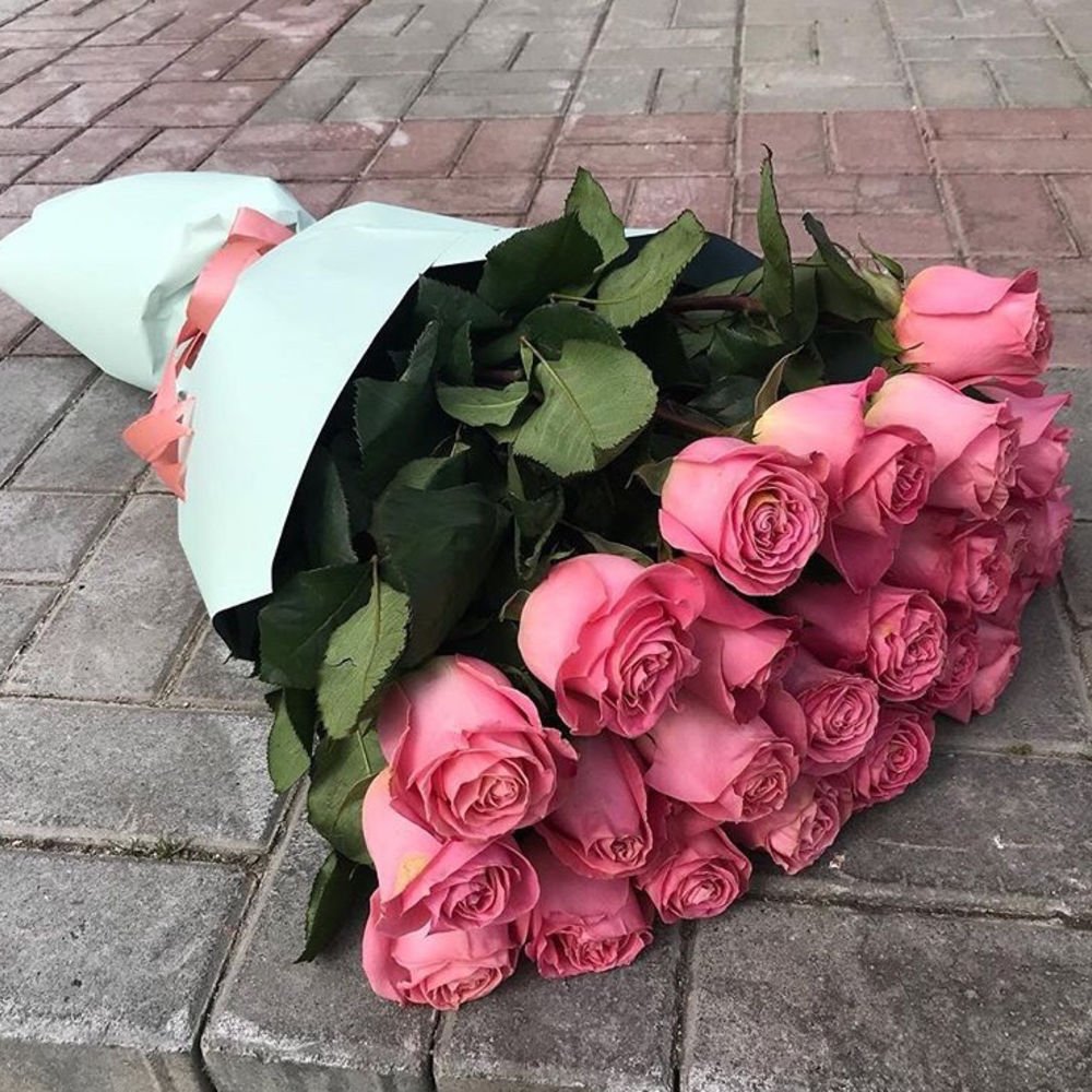 Крупные розы