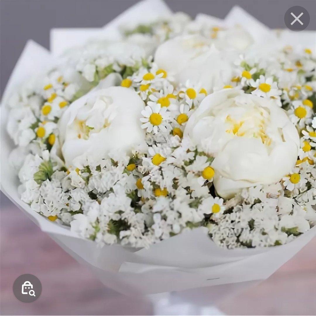 Букет пионов и ромашек