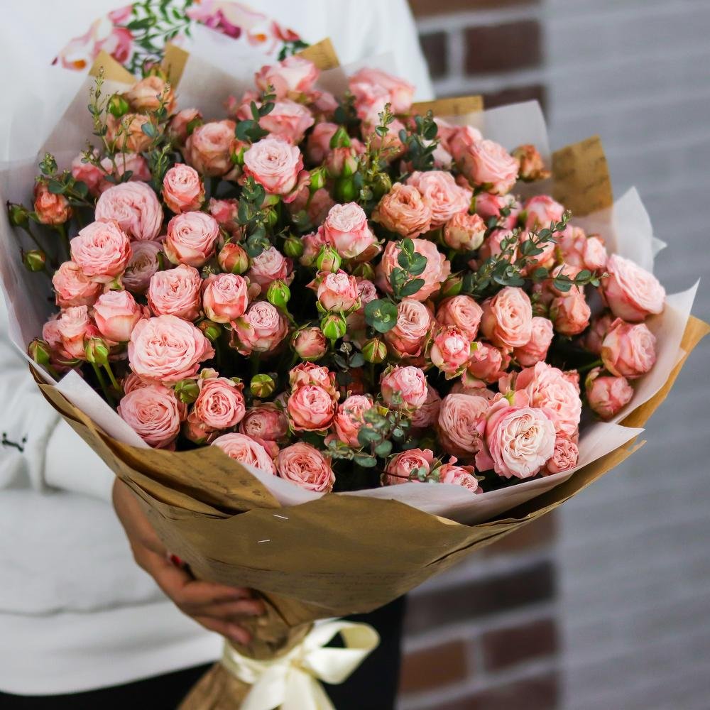 Букет маленьких розовых роз
