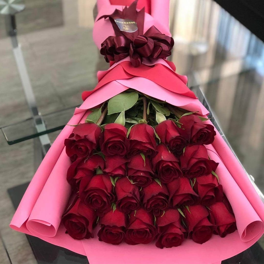 Цветы голландские розы