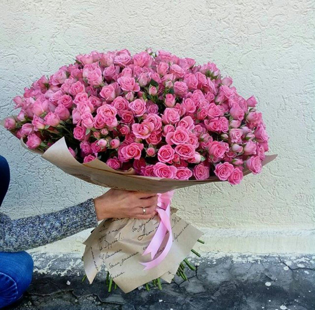 51 Розовая роза Ревиваль 80 см