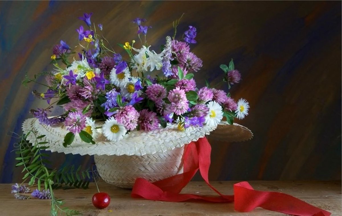 Букет в шляпе