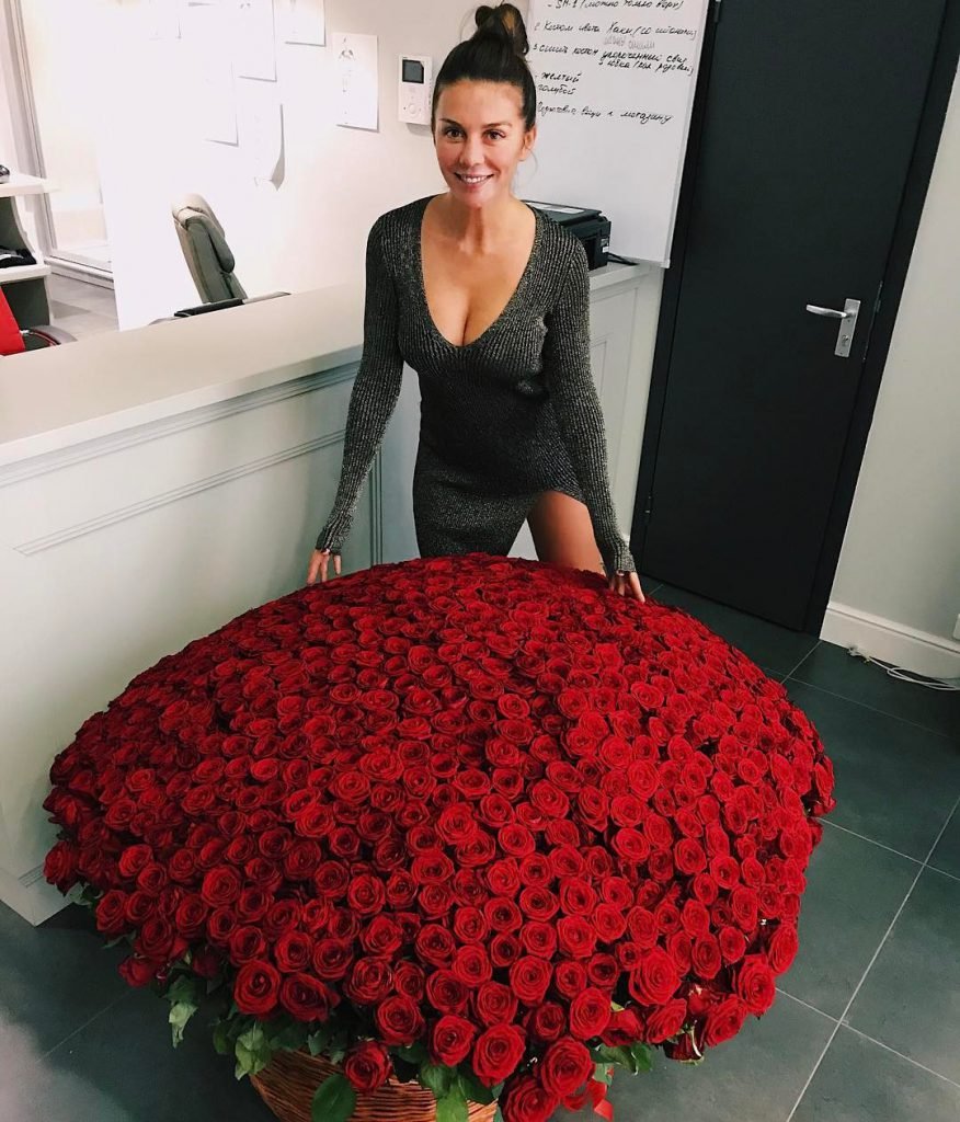 Анна Седокова и Артем комаров