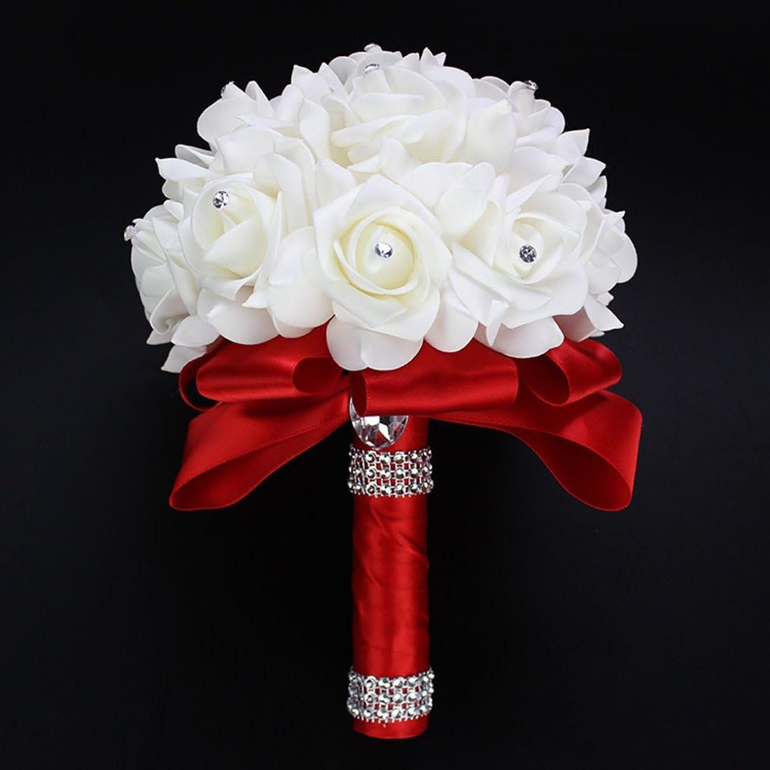 Букет невесты красно белый из роз