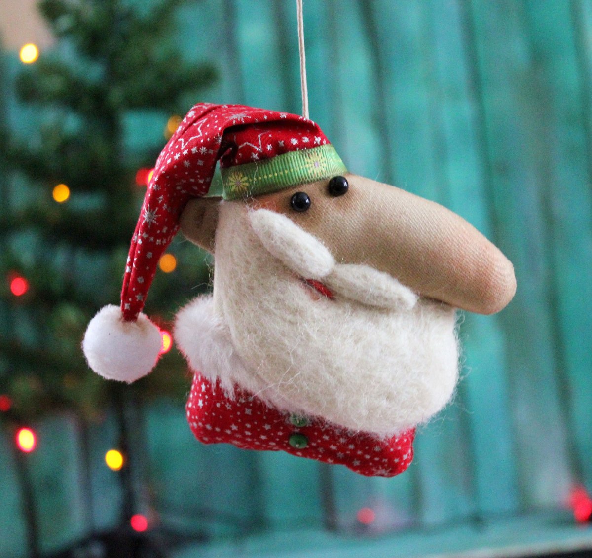 Новогодние игрушки из шерсти