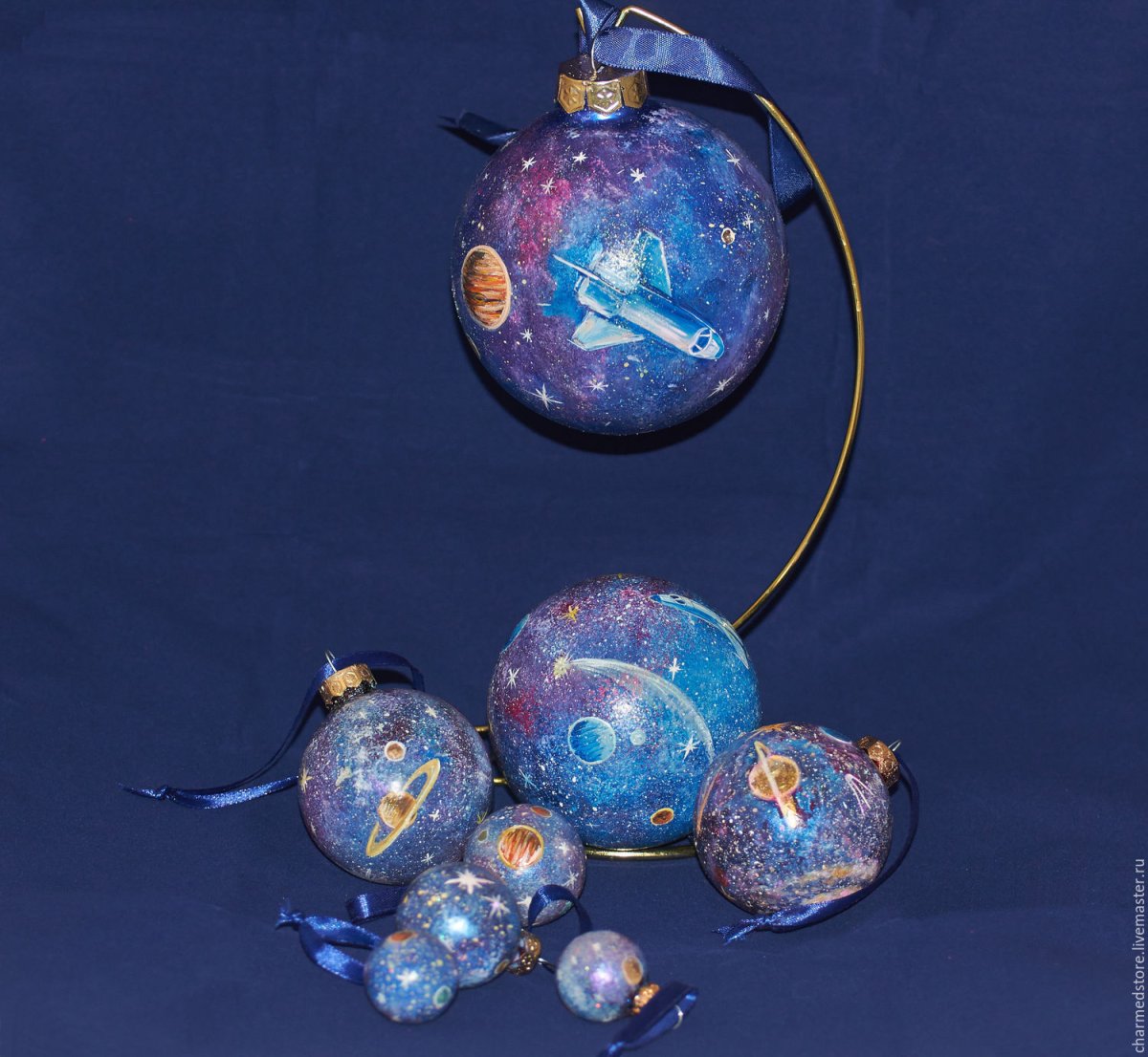 Космические елочные игрушки