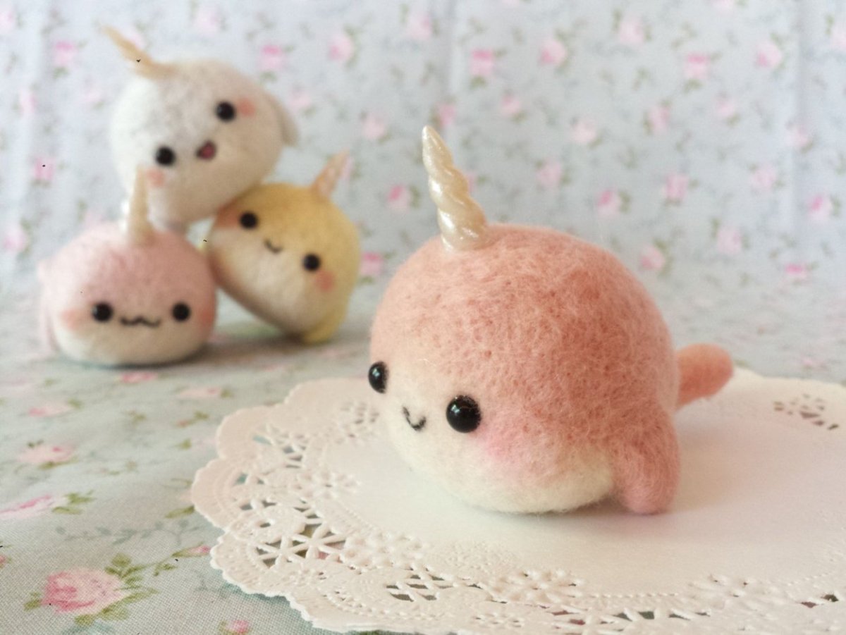 Маленькие игрушки валяние