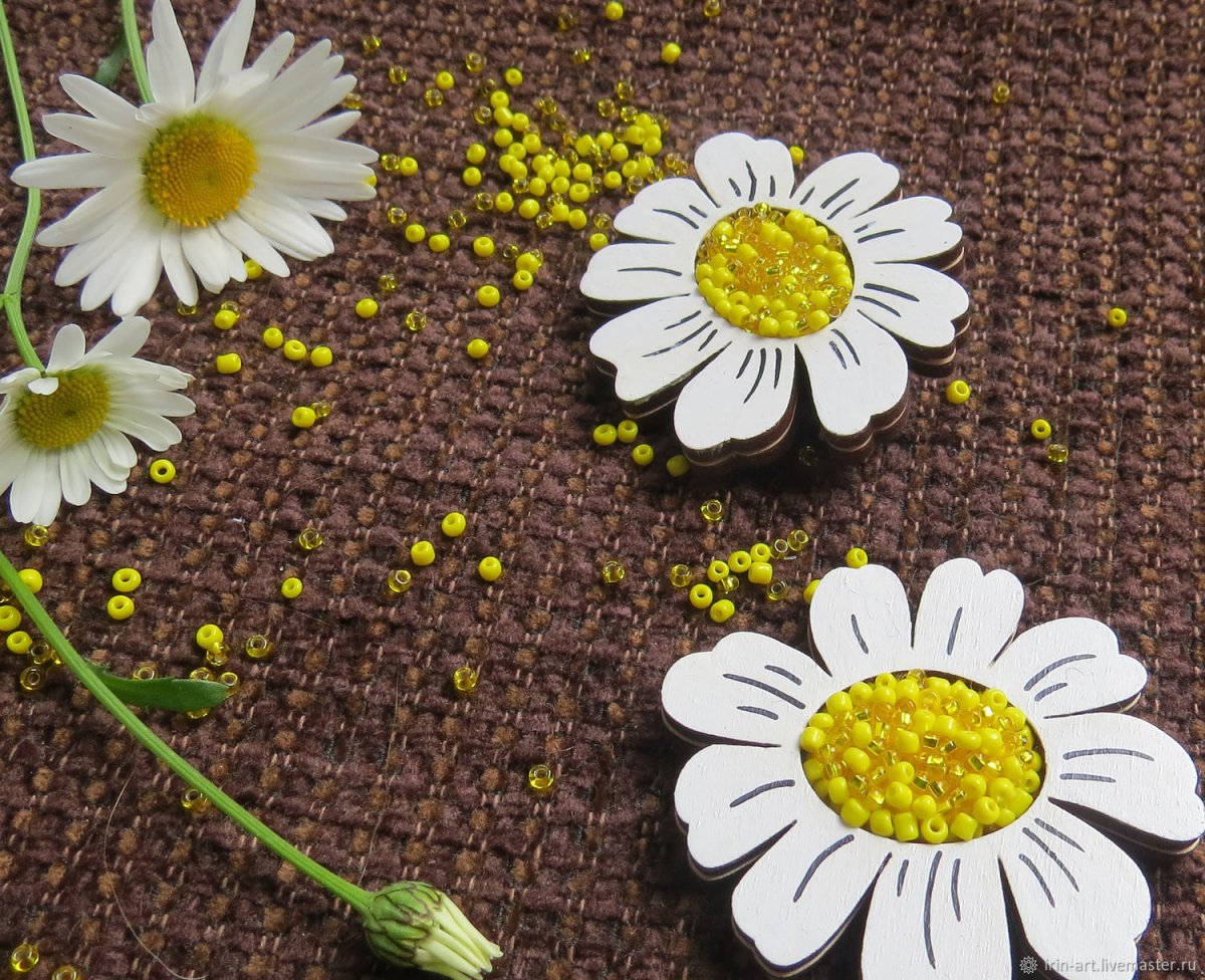Ромашка из дерева