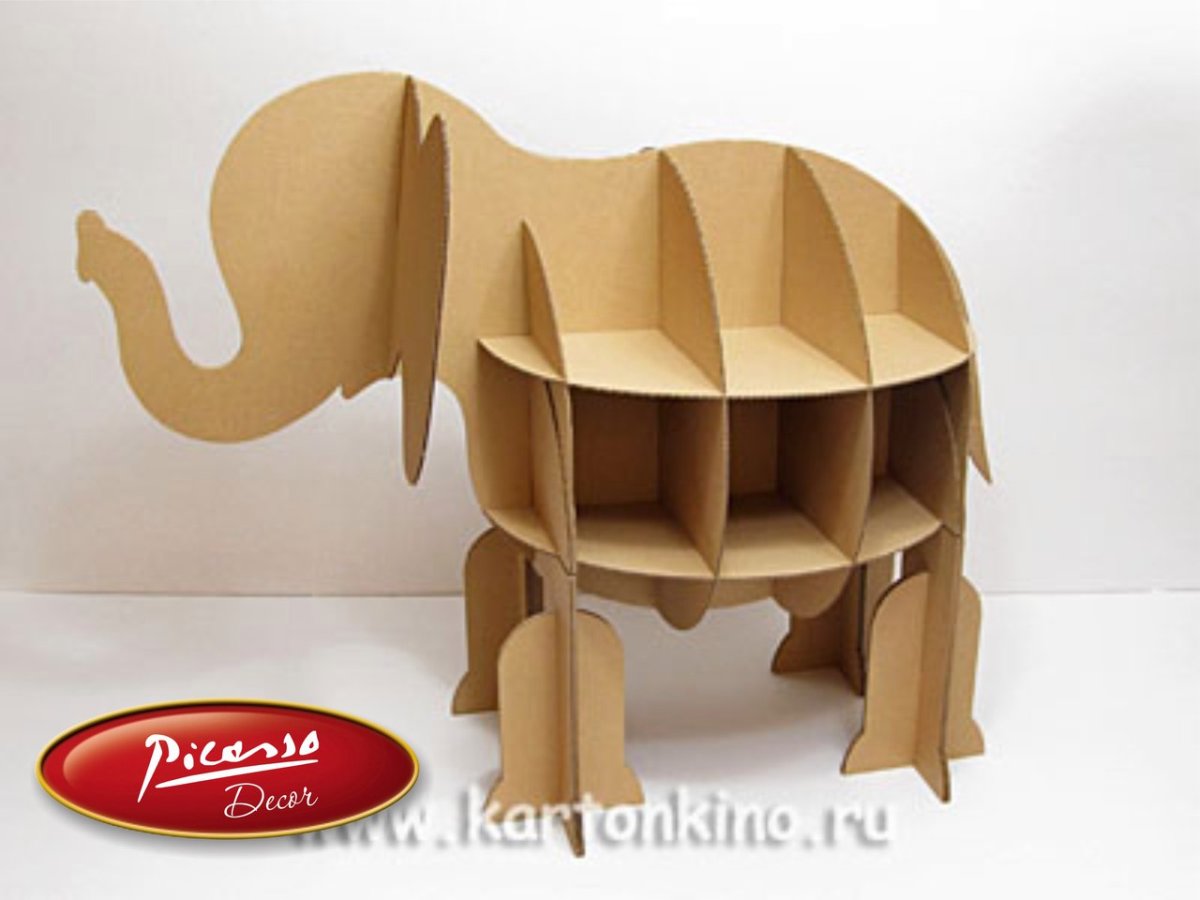 Слон из гофрокартона