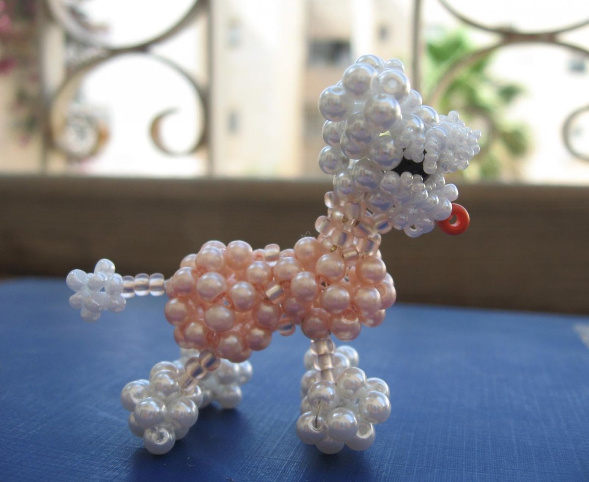 Фигурки из бусин