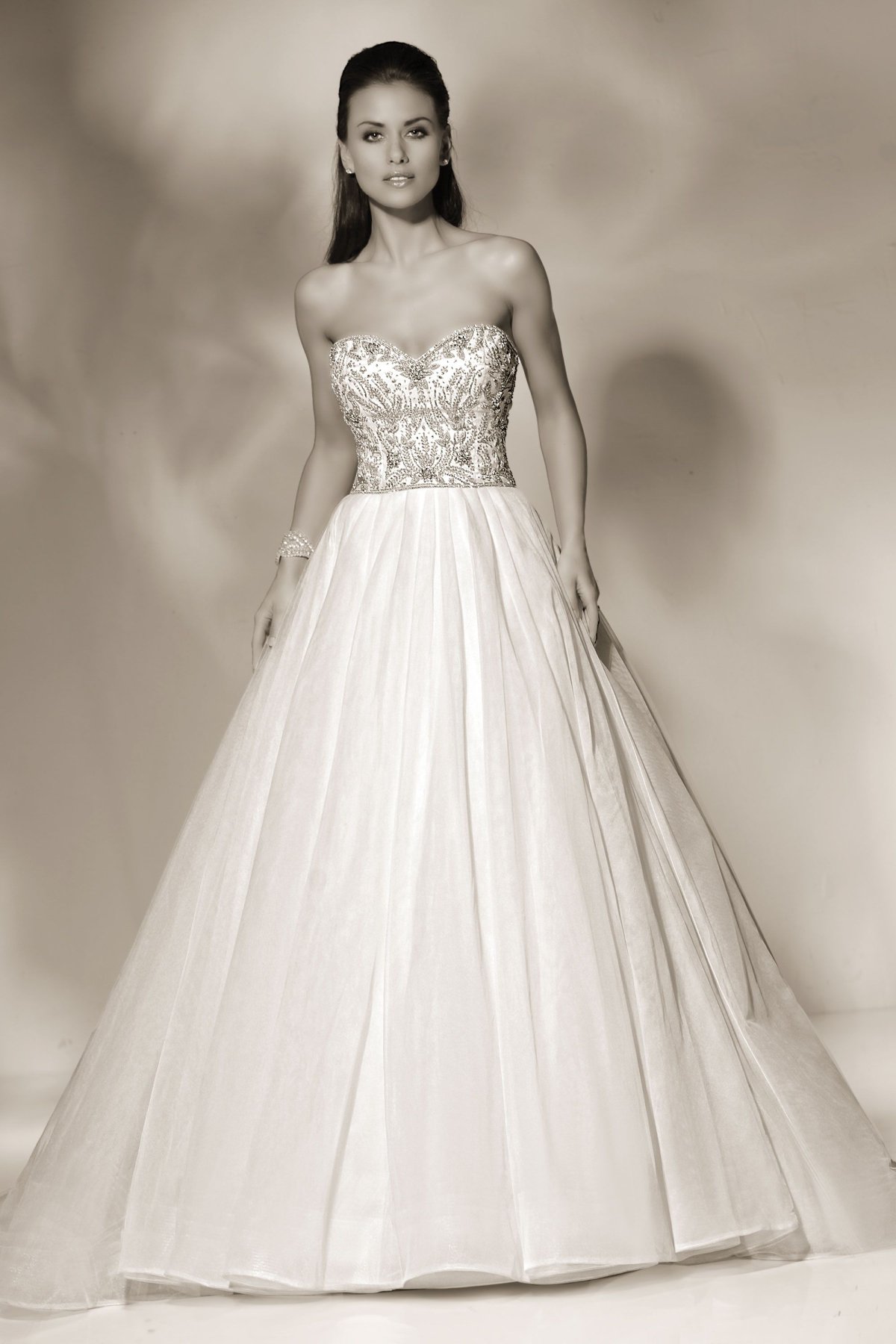 Луччи Bride