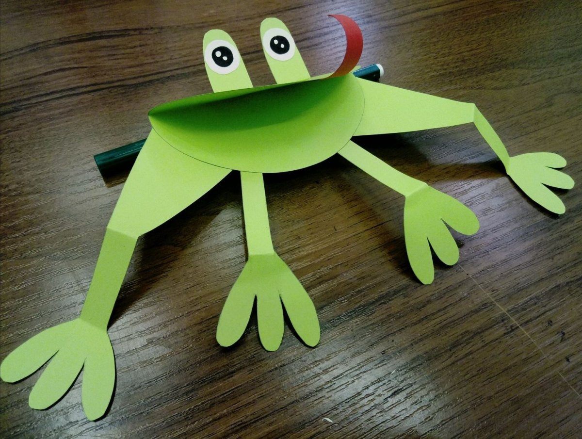 Поделка лягушка из бумаги