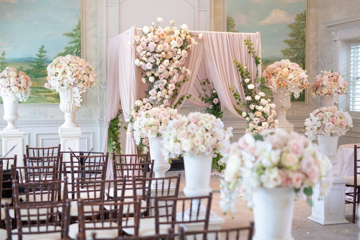 WEDLUXE