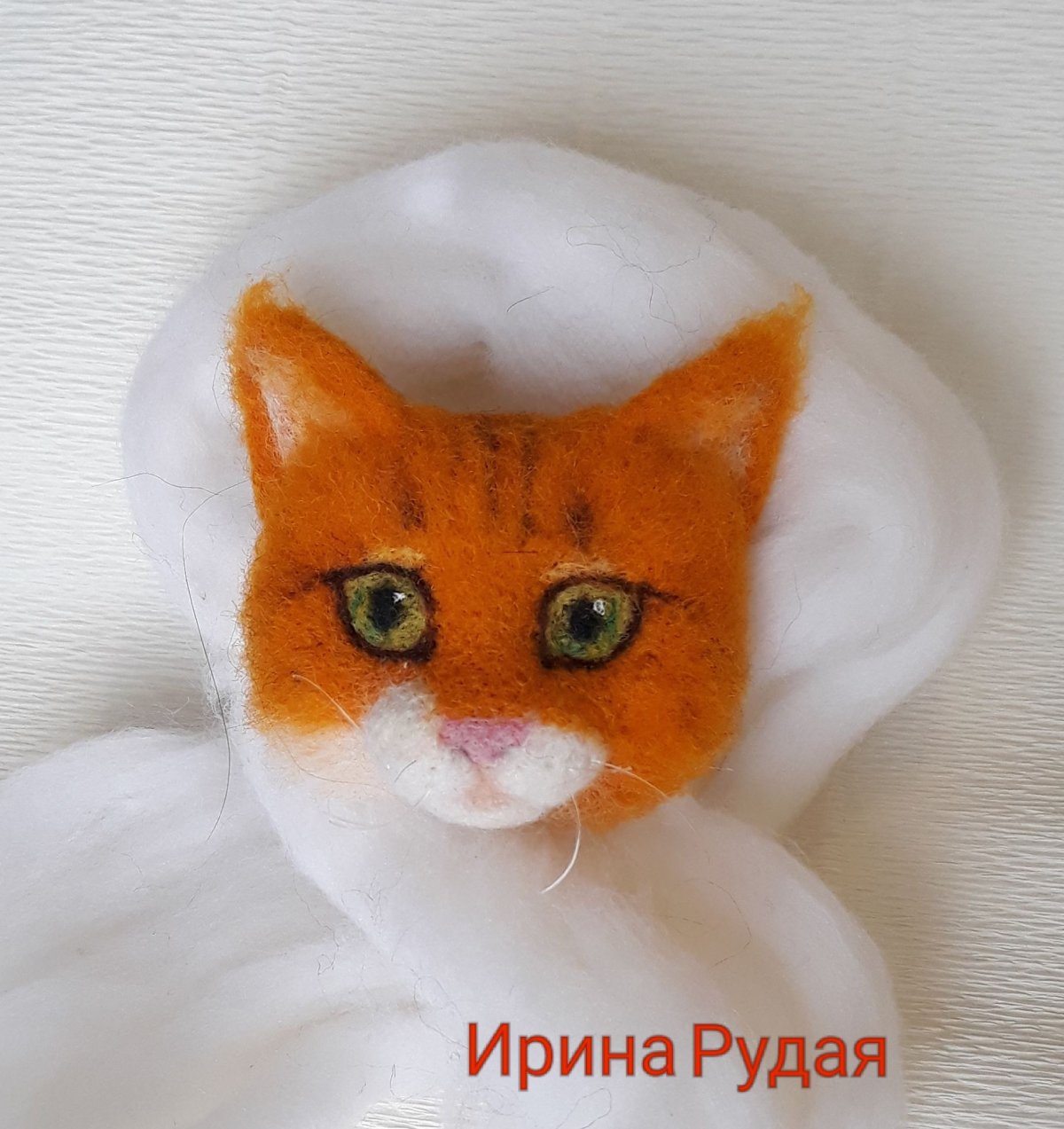 Брошки котики из валяной шерсти