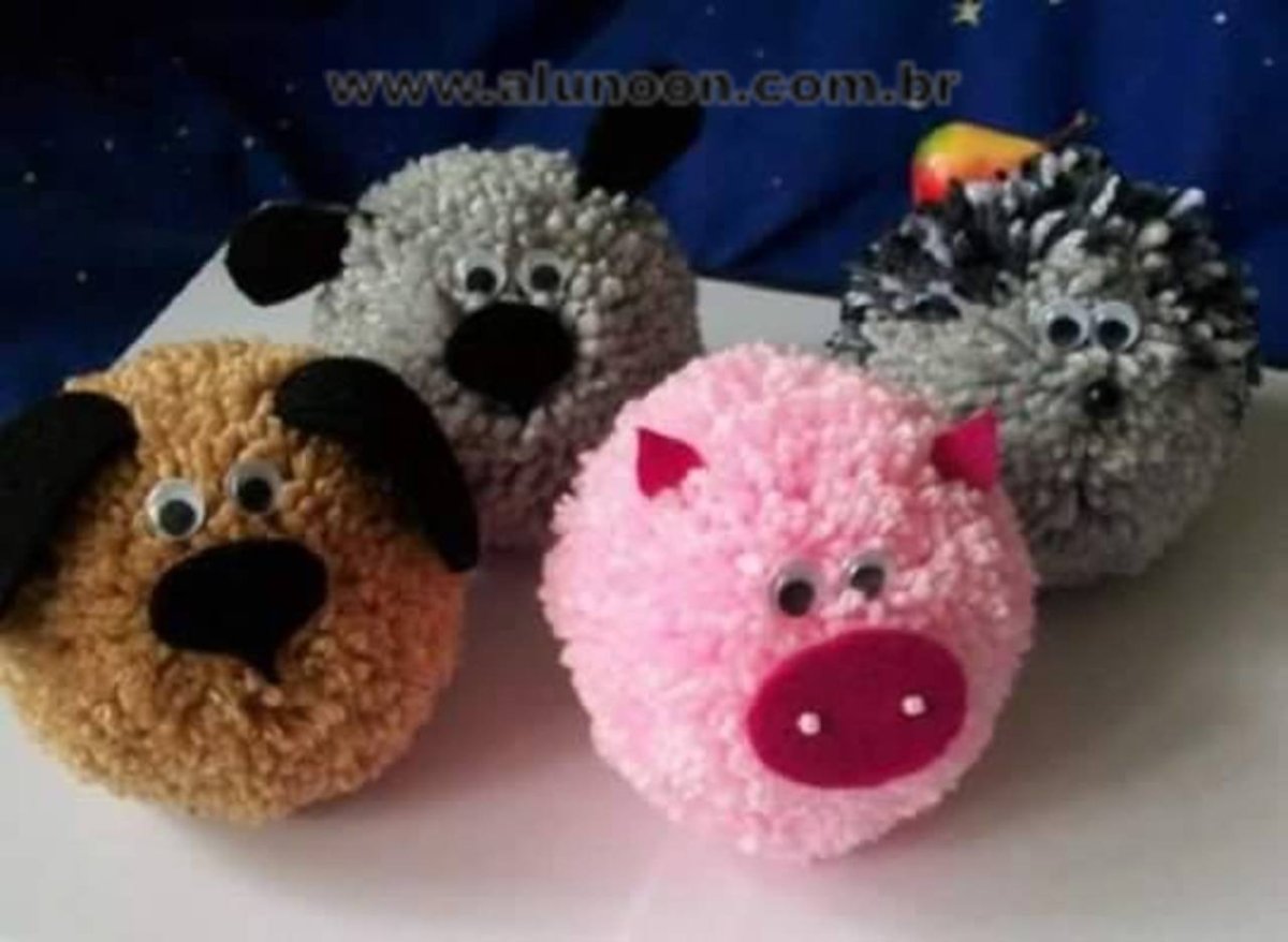 Игрушки из помпончиков
