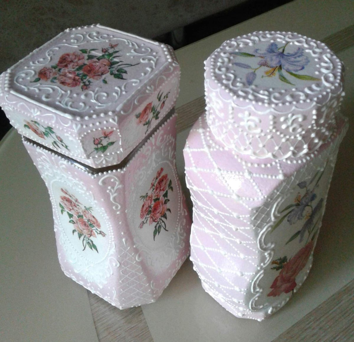 Декупаж банки из под кофе