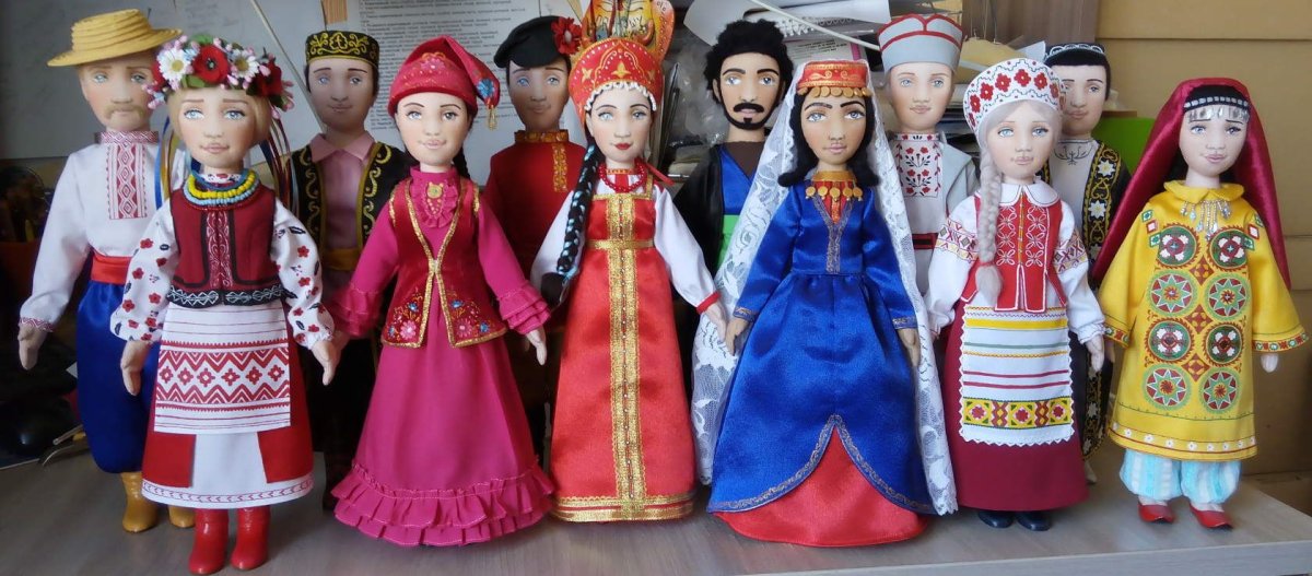 Национальные куклы