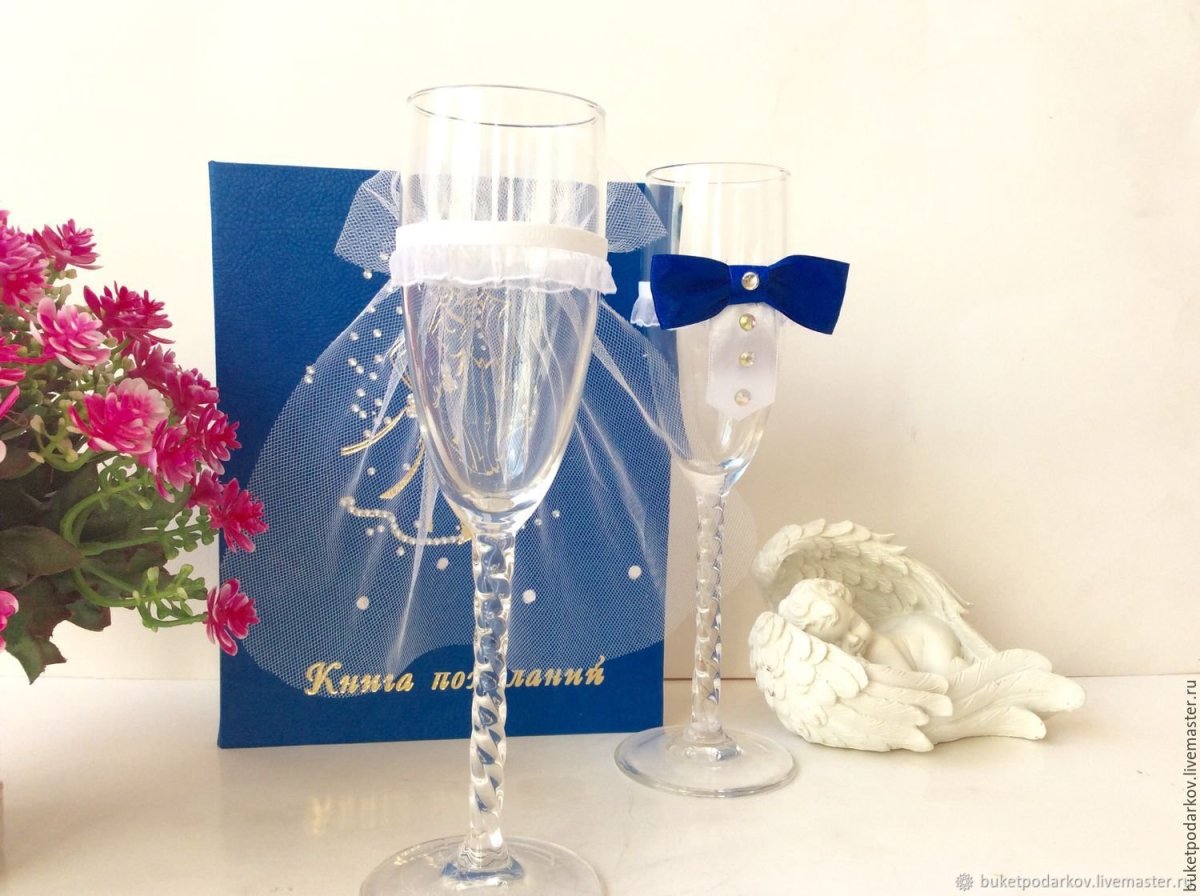 Коробка для свадебных бокалов