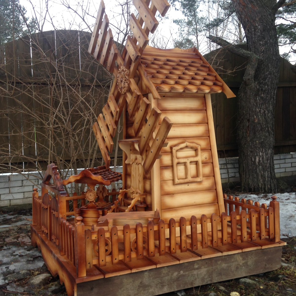 Малые архитектурные формы для сада из дерева