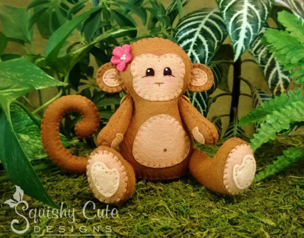 Фетровая игрушка обезьяна
