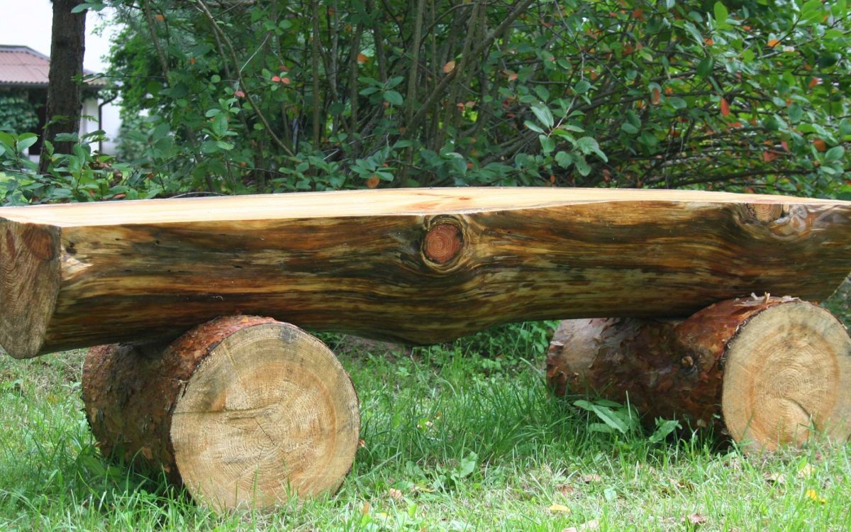 Скамейка Садовая из бревна