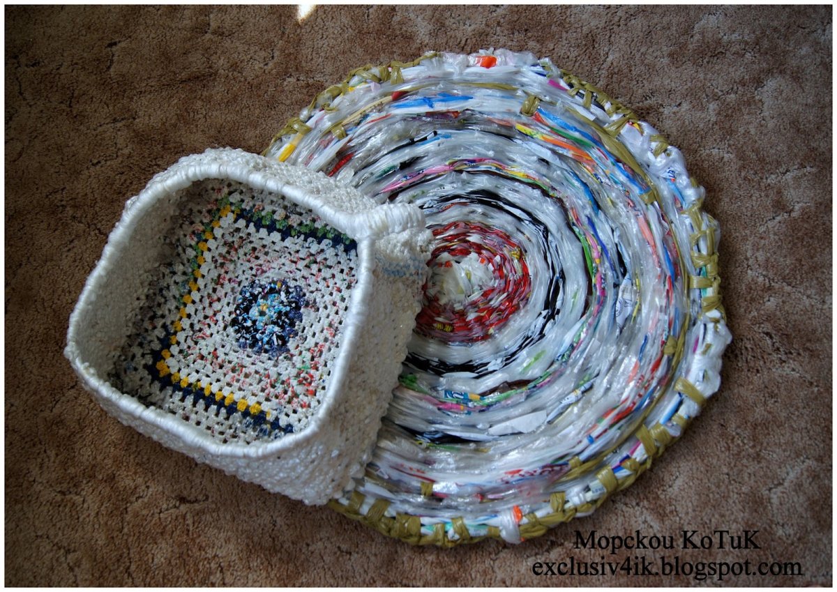 Коврик из молочных пакетов