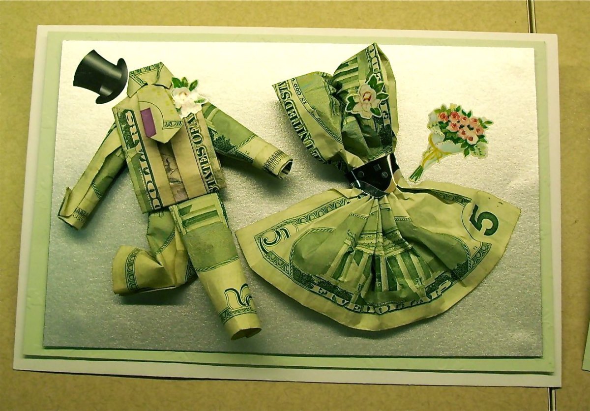 Подарок из денег