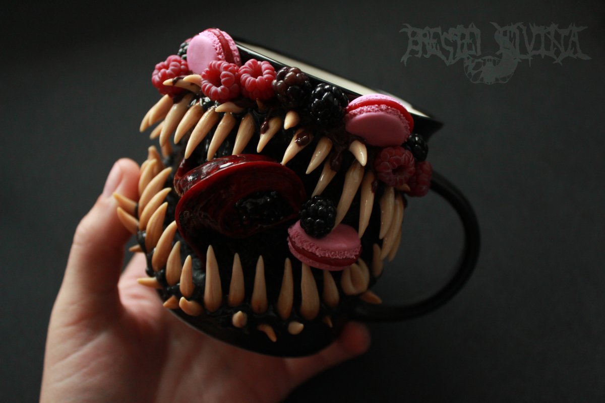 Крипота из полимерной глины