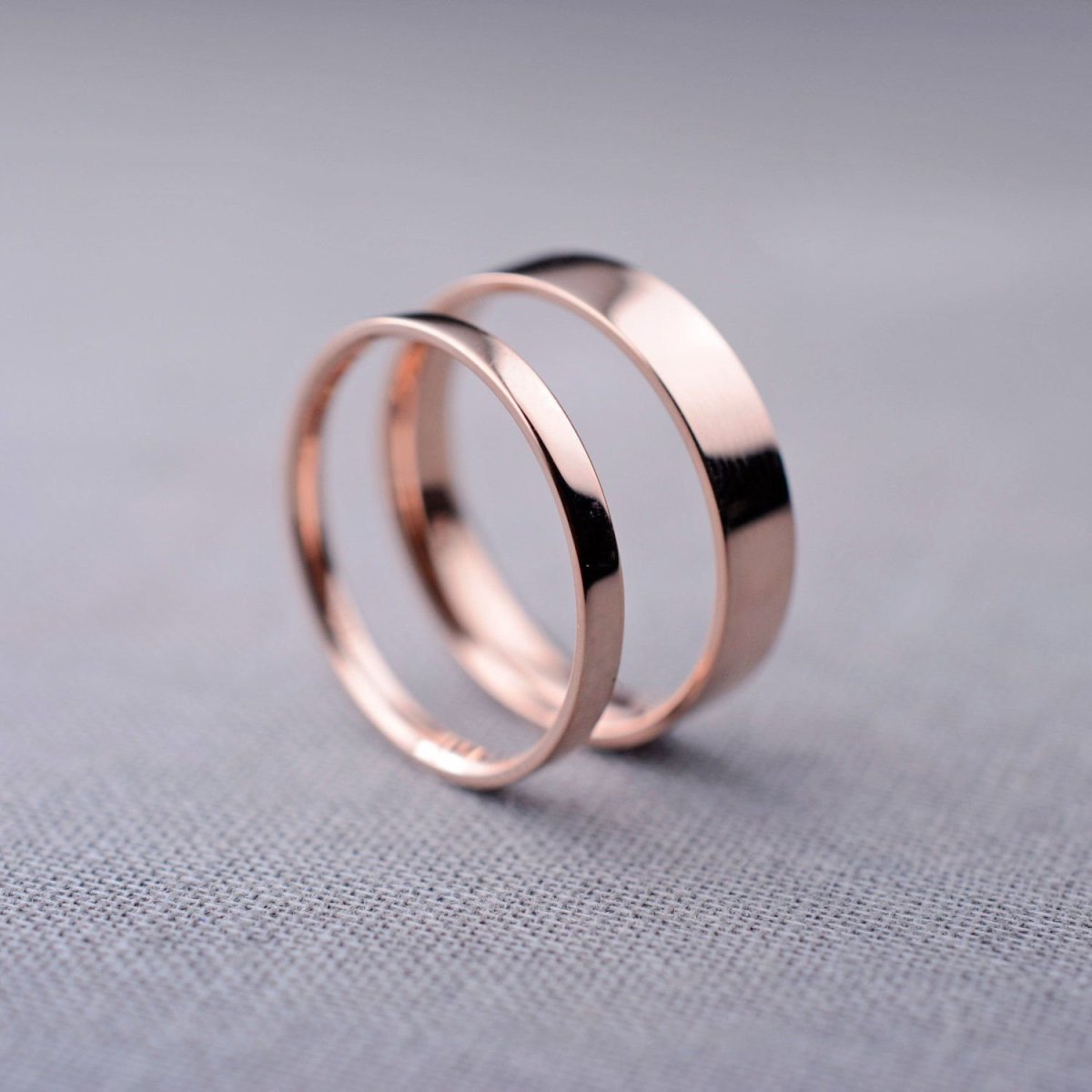Минималистичные свадебные кольца