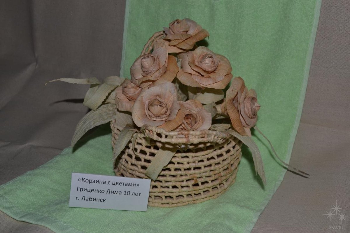 Аппликация из талаша