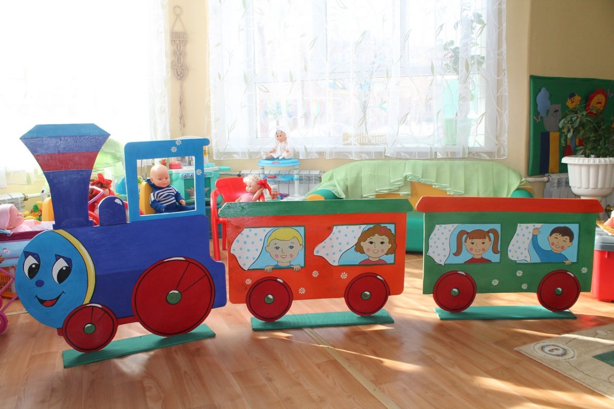 Паровозик из Ромашково детский сад