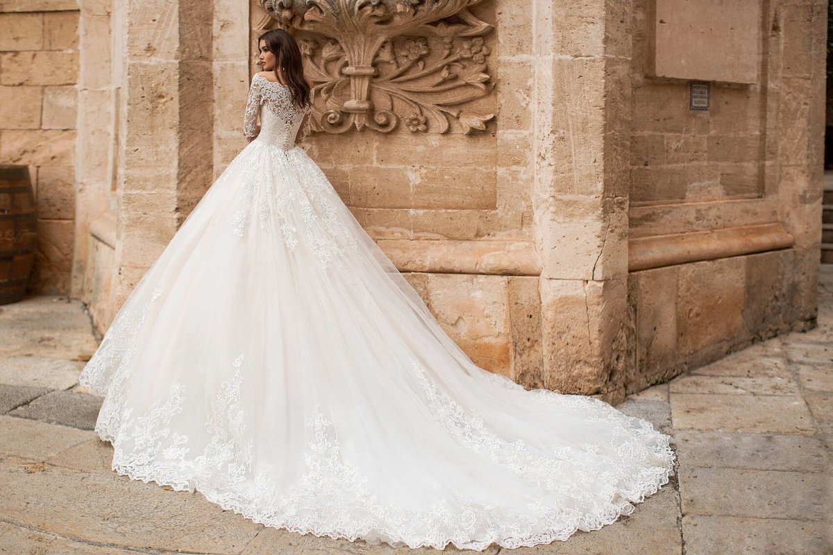La novia Свадебные платья
