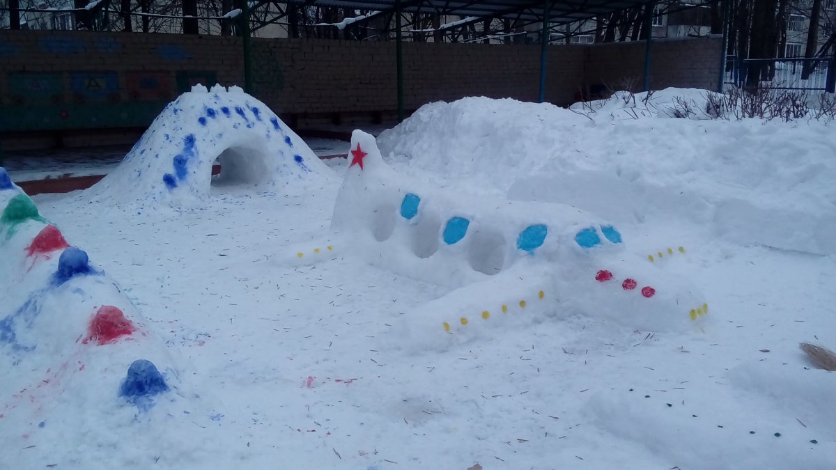 Постройки из снега