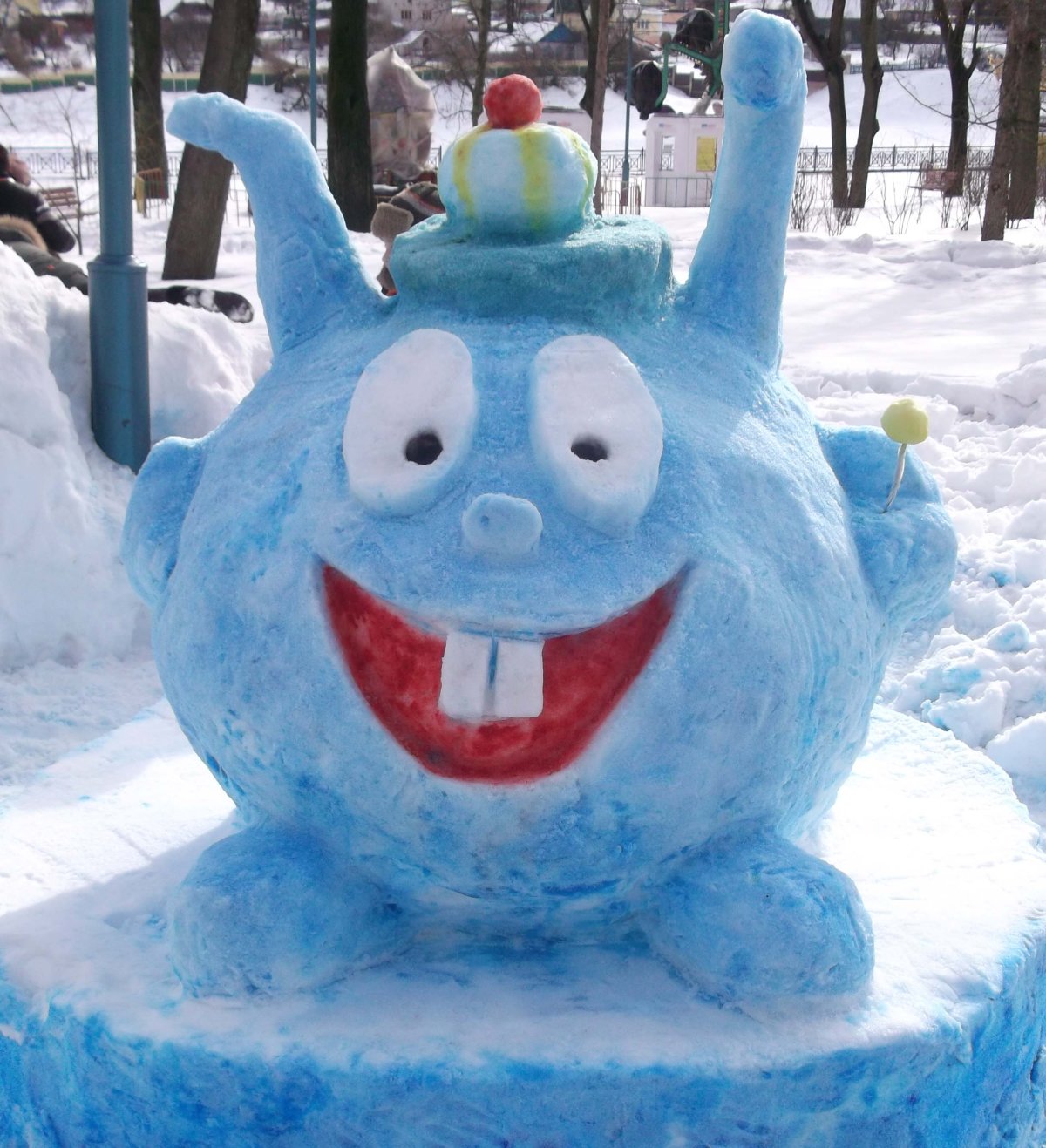 Снежные фигурки