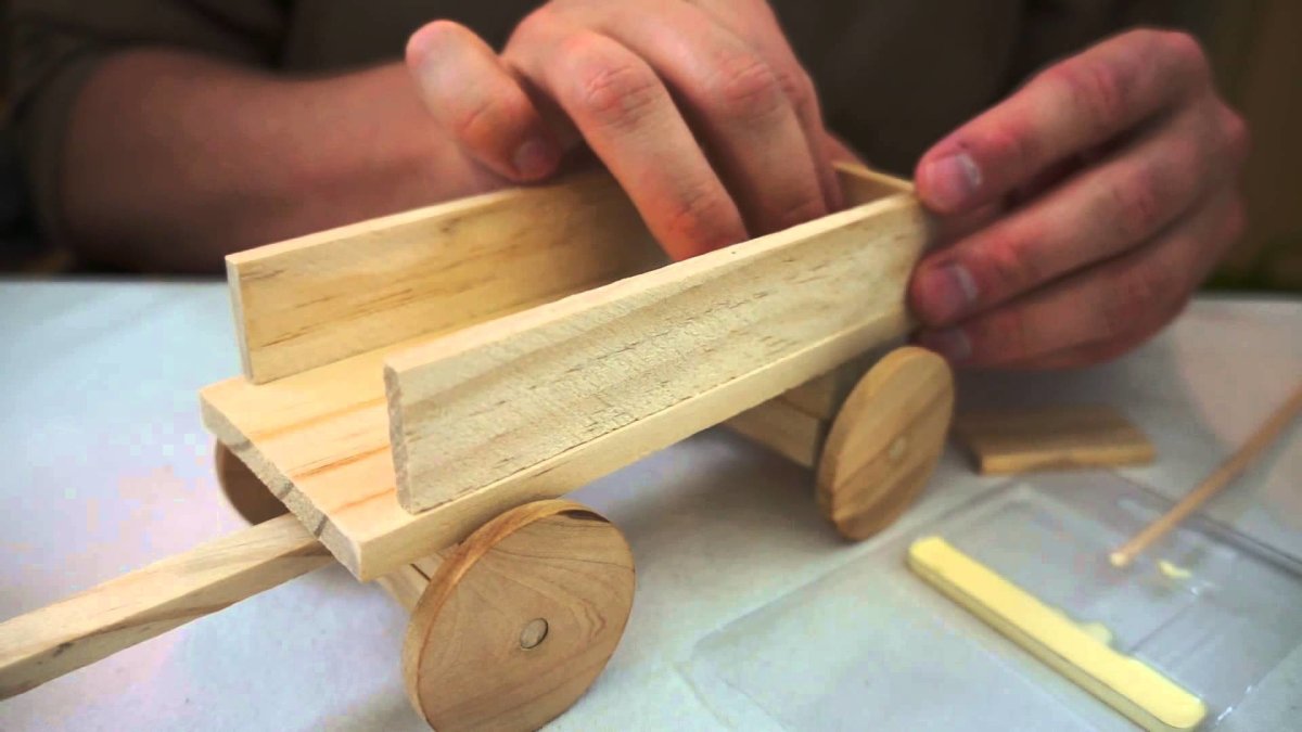 Деревянные игрушки из реечек