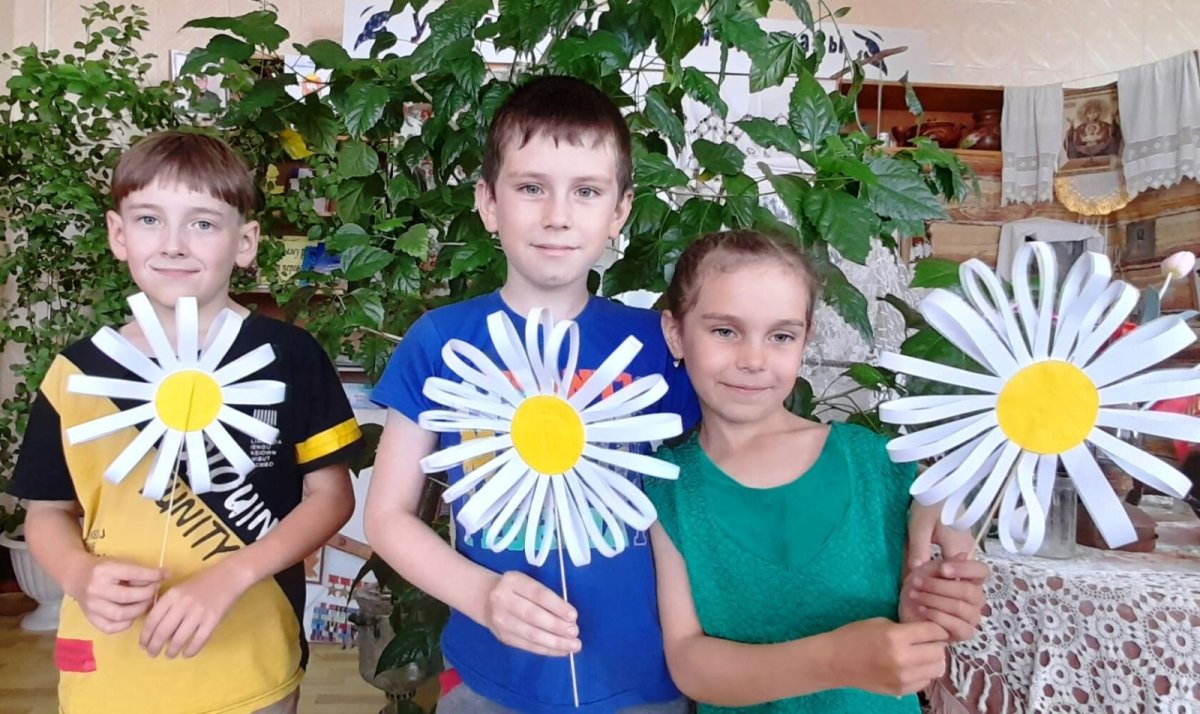 День семьи ромашки