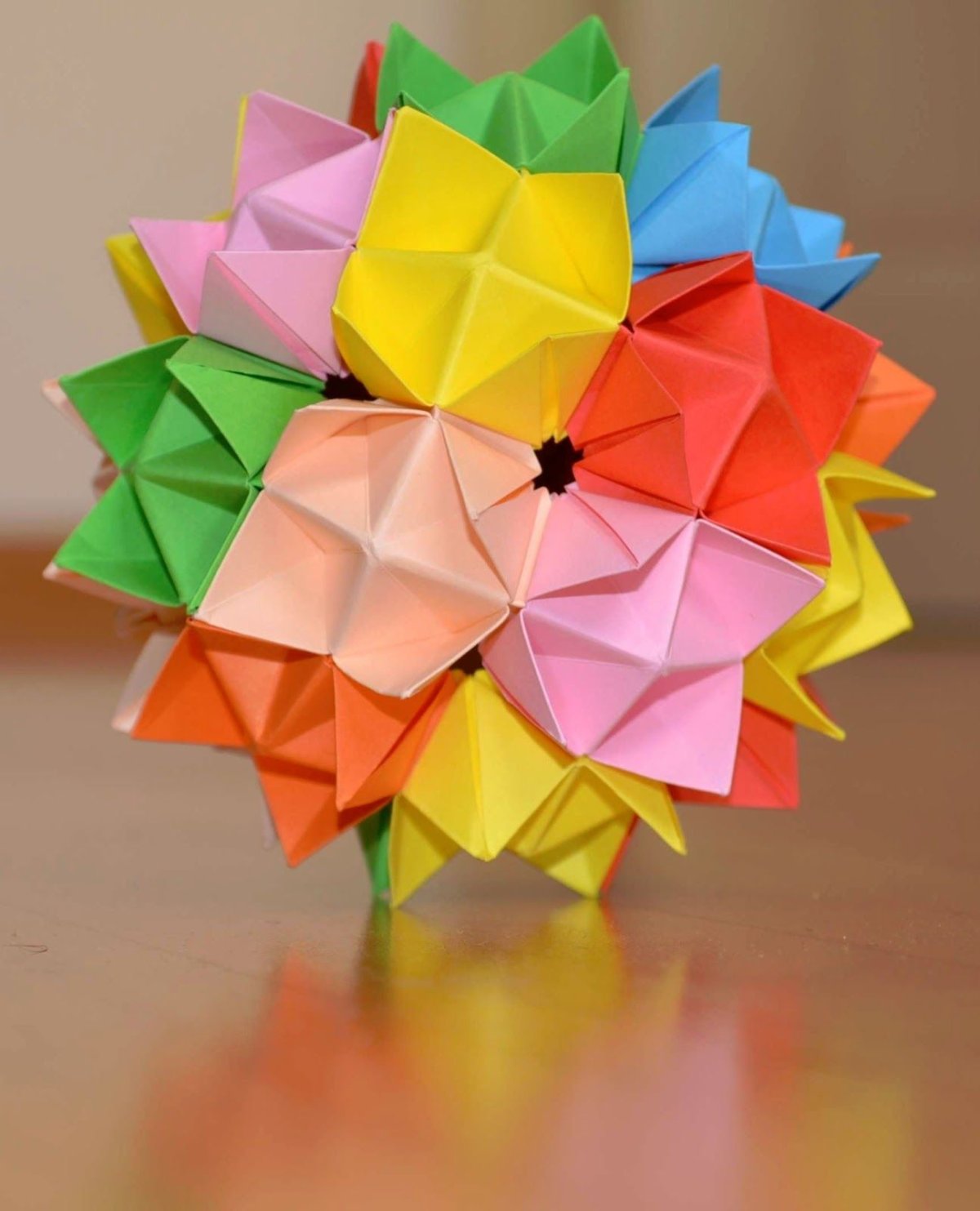 Модульное оригами Kusudama