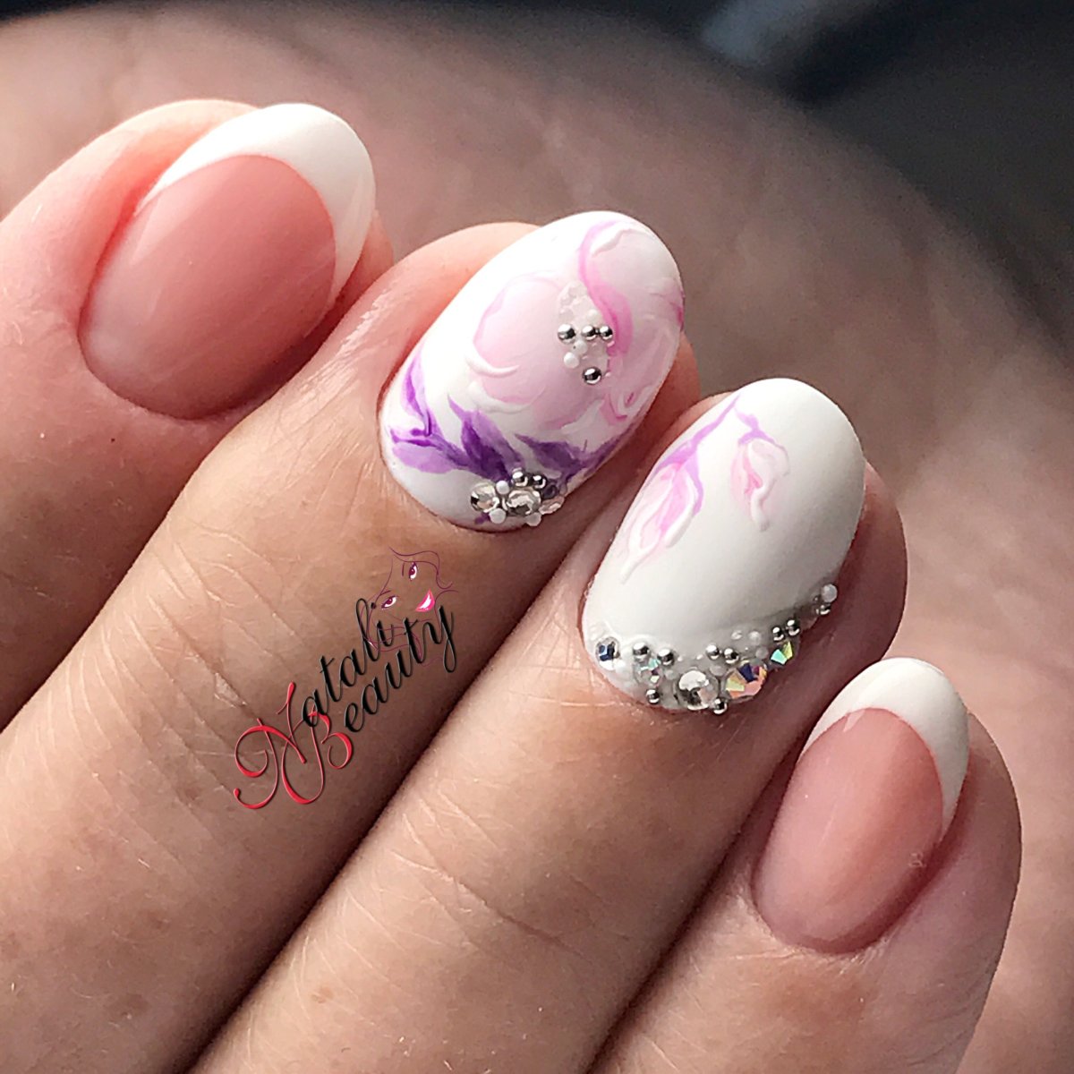 Nail artist_Natali