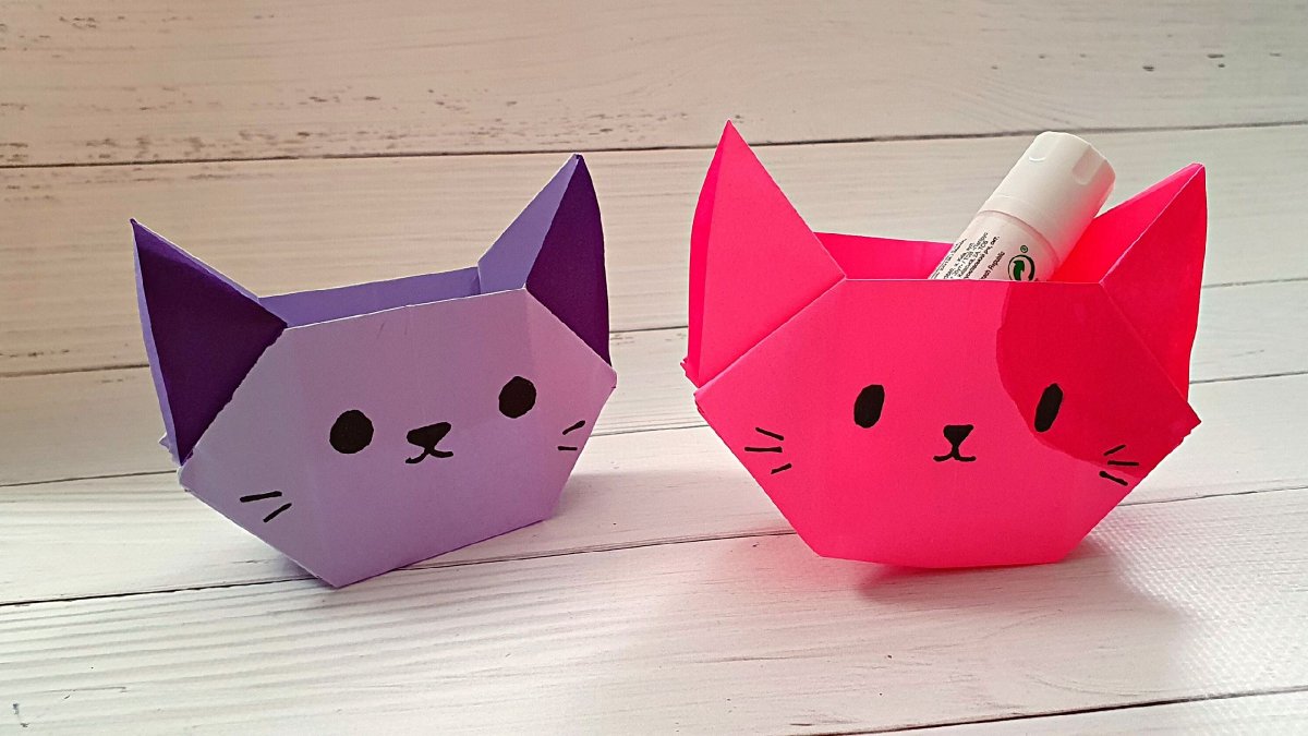 Оригами котик в коробке из бумаги