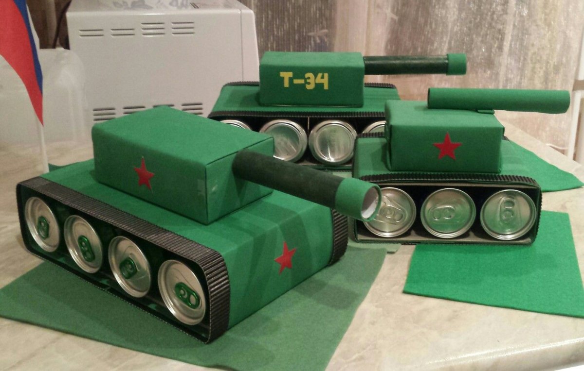 Танк на 23 февраля своими руками